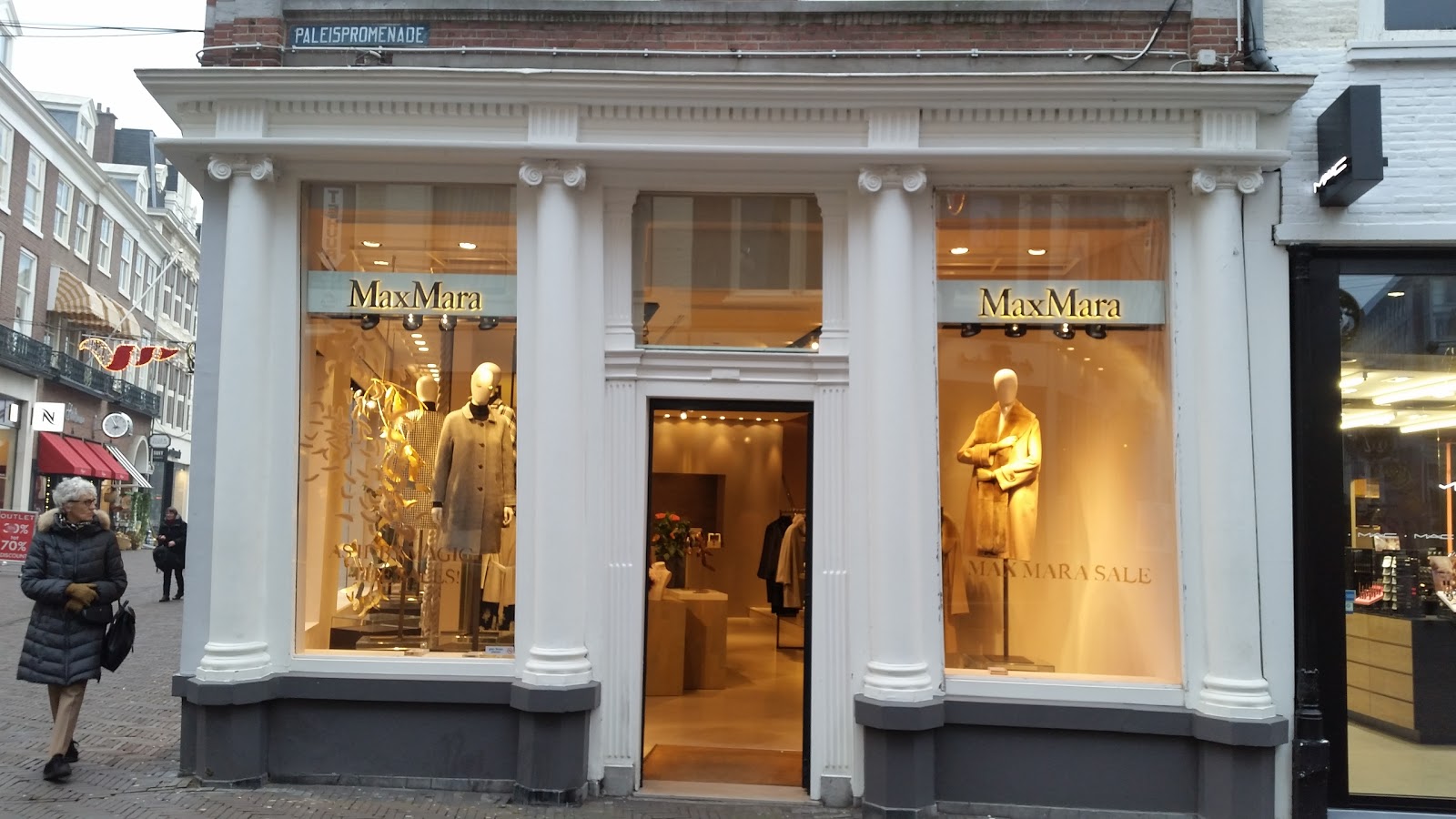 Max Mara WelkeCreditcard.nl
